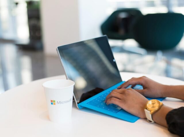 features of MS Access